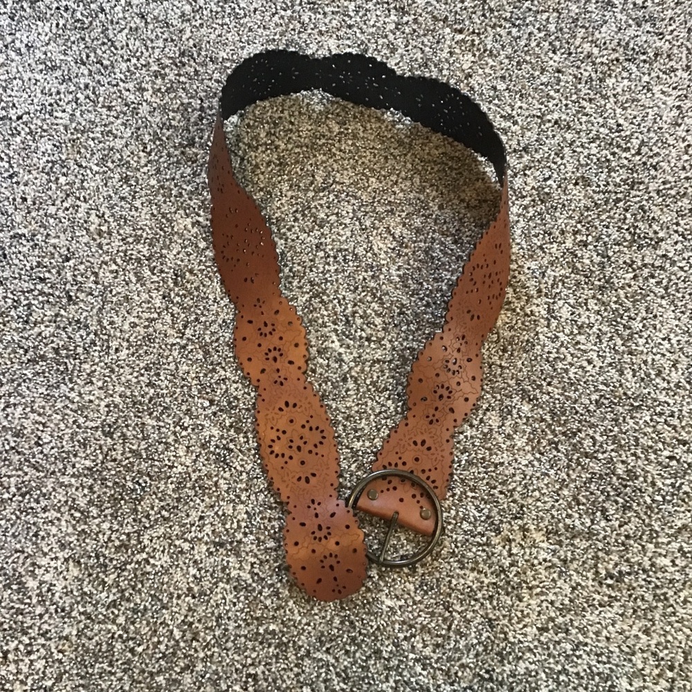 Women’s Brown Leather Adjustable Belt